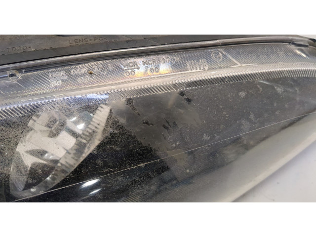 Фара передняя  Ford Focus 2 2005-2008 правая 