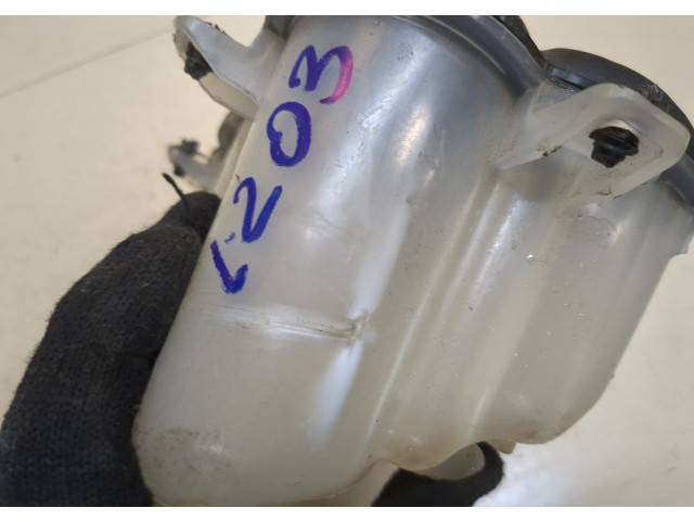 Бачок расширительный Jaguar XE 2015- 2.0