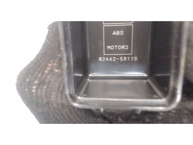 Блок реле Lexus IS 2005-2013 8266253110 2.5