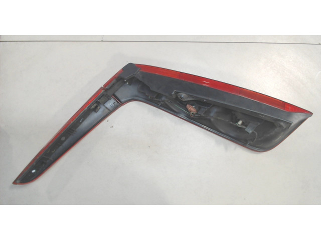 Задний фонарь 22016752 Nissan Note E11 2006-2013