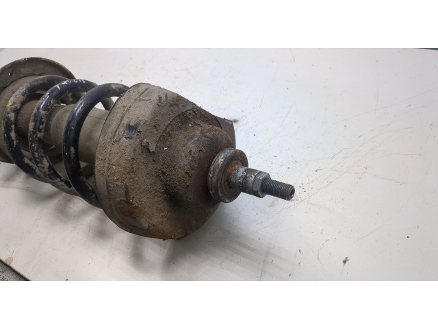 Стойка амортизатора  Renault Trafic 2014-2021      