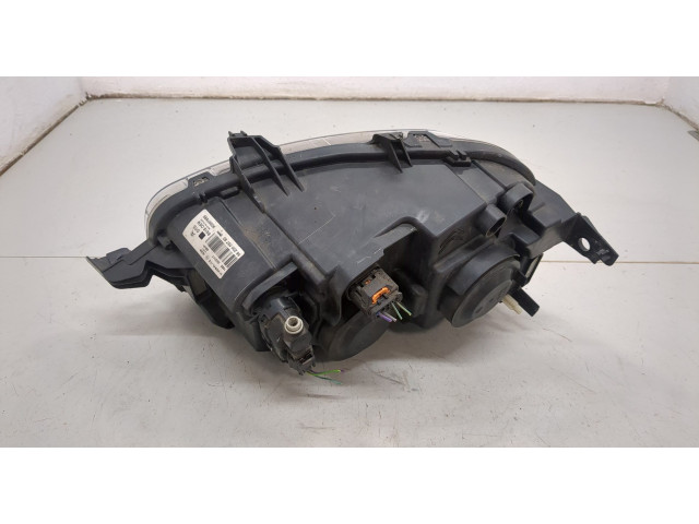 Фара передняя  Citroen C3 2016-2024 правая 