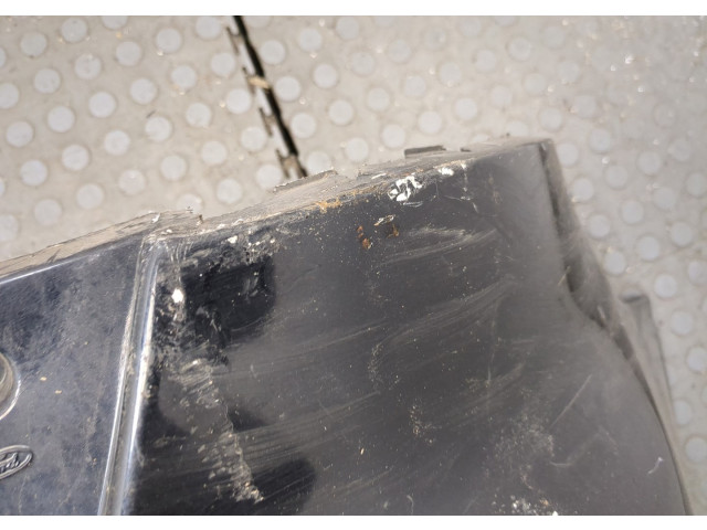 Бампер  Ford Focus 3 2011-2015 задний   