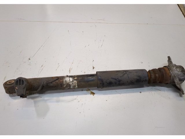 Стойка амортизатора  Volkswagen Passat CC 2012-2017      