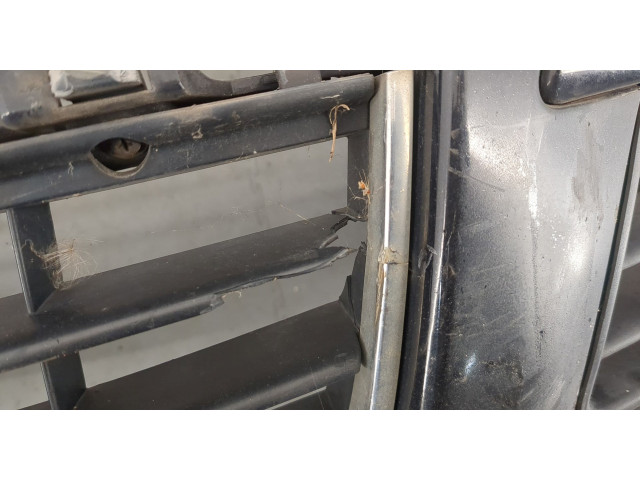 Бампер Volkswagen Jetta 5 2004-2010 передний 1K0807217E