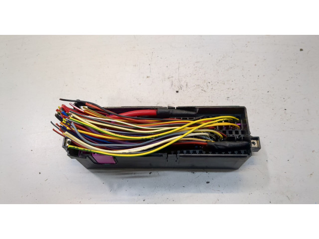 Блок предохранителей Skoda Rapid