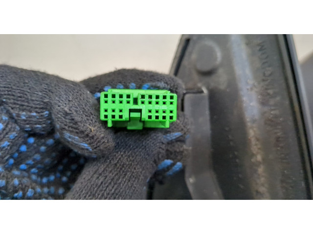 Зеркало боковое Volvo XC90 2002-2014 правое