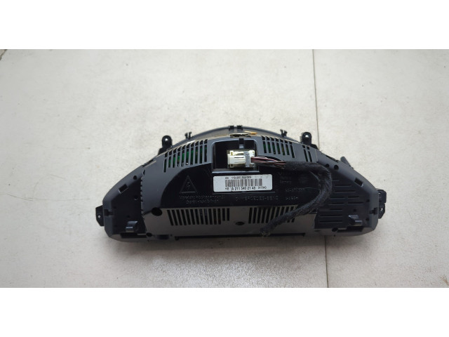 Панель приборов  Mercedes E W211 2002-2009            