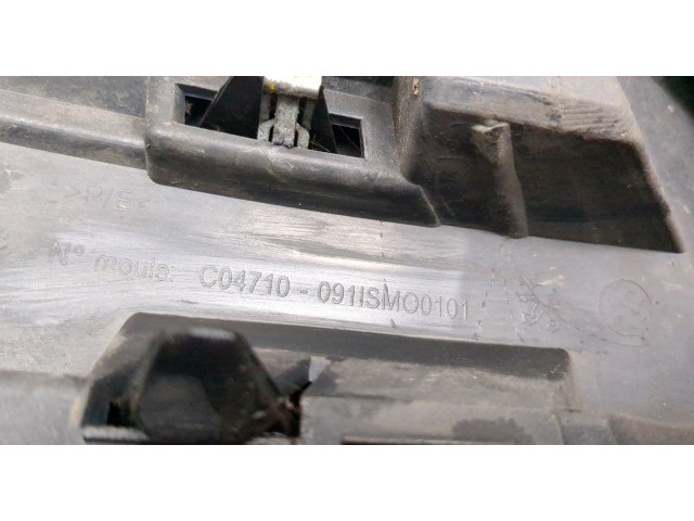 Бампер  Peugeot 3008 2009-2016 передний   