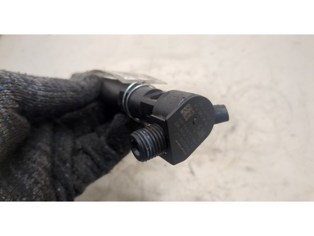 Форсунка топливная  Chevrolet Captiva 2011-2016    25183186     