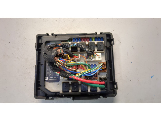 Блок предохранителей Nissan X-Trail (T31) 2007-2015 284B5JG00A, 284B7JG40A