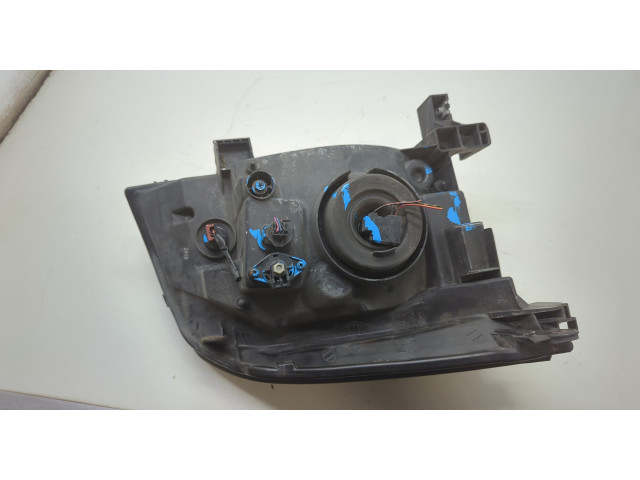 Фара передняя  Nissan X-Trail (T30) 2001-2007 левая 