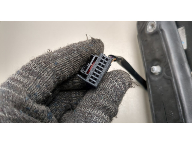 Зеркало боковое  Volkswagen Touran 2006-2010  правое           