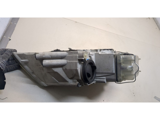 Фара передняя Skoda Octavia (A5) 2004-2013 левая