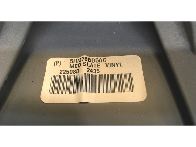 Руль Jeep Grand Cherokee 2004-2010 5HM76BD5AC