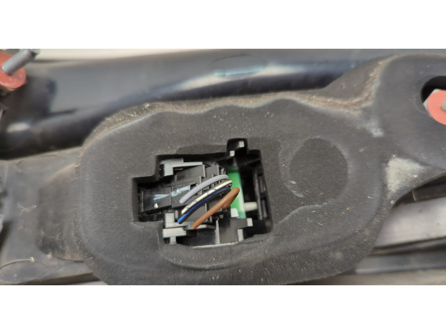 Задний фонарь          