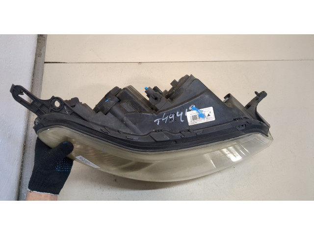 Фара передняя  Citroen C5 2004-2008 правая 