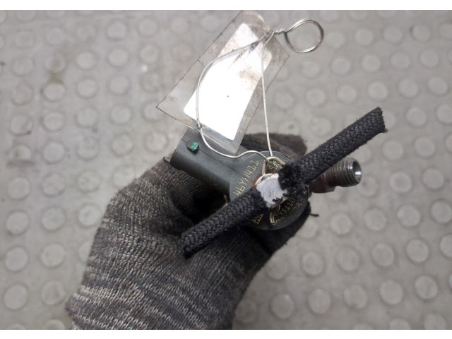 Форсунка топливная  Volvo XC70 2000-2007    8603595     