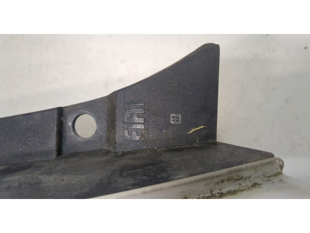 Задний фонарь        Fiat 500 2007- 