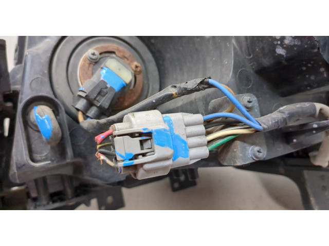 Фара передняя Subaru Tribeca (B9) 2004-2014 правая