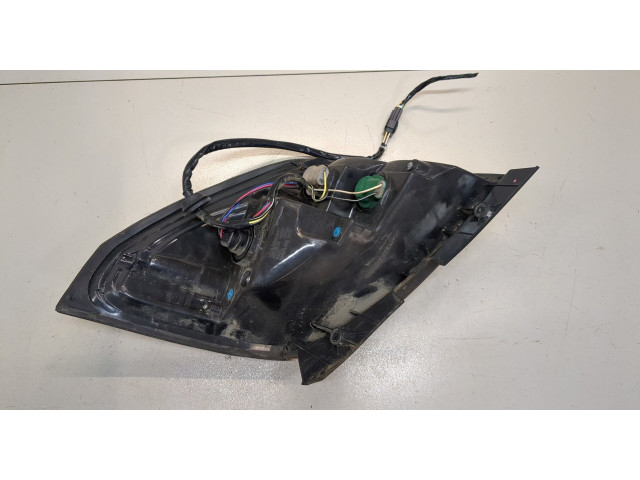 Задний фонарь