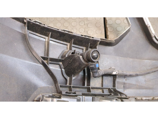 Бампер  Skoda Yeti 2009-2018 передний   5L0807221H, 5L0807061A