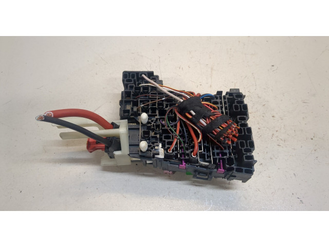 Блок предохранителей  Skoda Octavia (A7) 2013-2017         