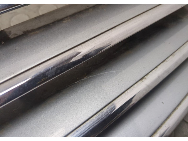 Решетка радиатора  Mercedes CLK W209 2002-2010          A2098800123