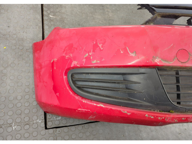 Решетка радиатора  Volkswagen Golf 6 2009-2012          5K0853677A9B9