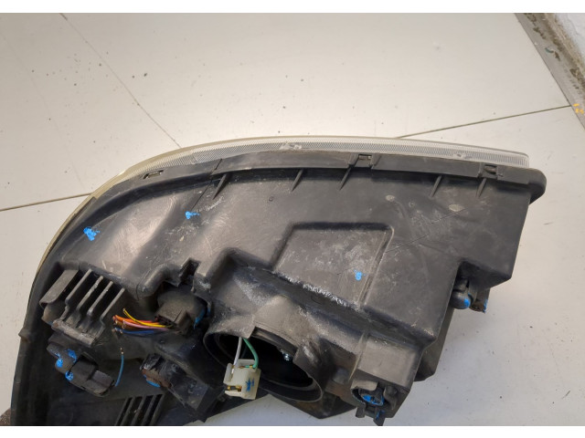 Фара передняя  KIA Rio 2005-2011 правая 