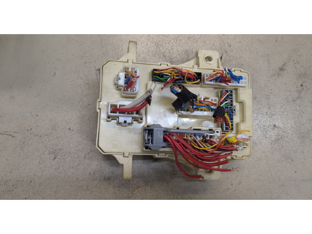 Блок предохранителей KIA Ceed 2007-2012 1.6