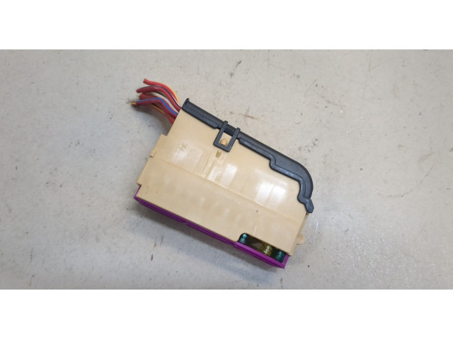 Блок предохранителей Audi SQ5 2013-2017 8K0941824A