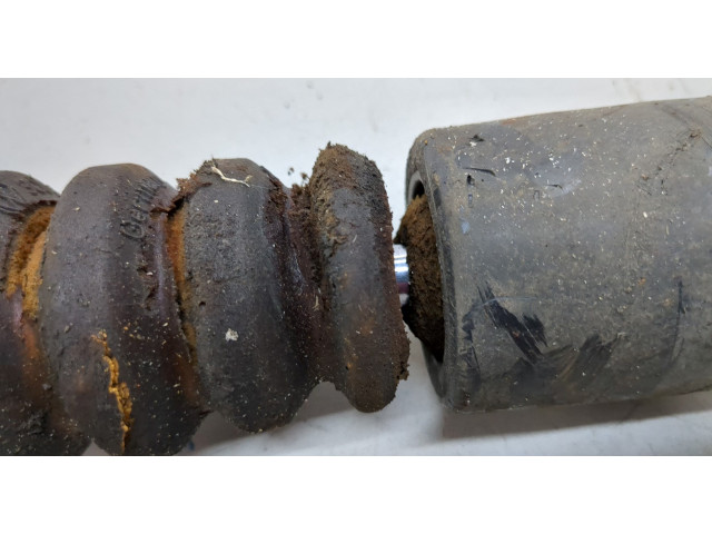 Стойка амортизатора Volkswagen Passat 6 2005-2010