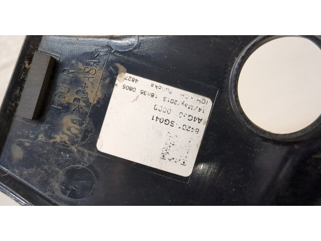 Задний фонарь