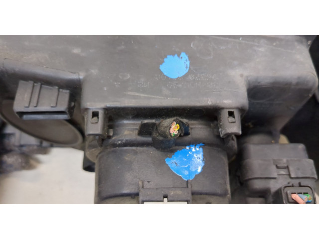 Фара передняя  Citroen Xsara 1997-2000 левая 