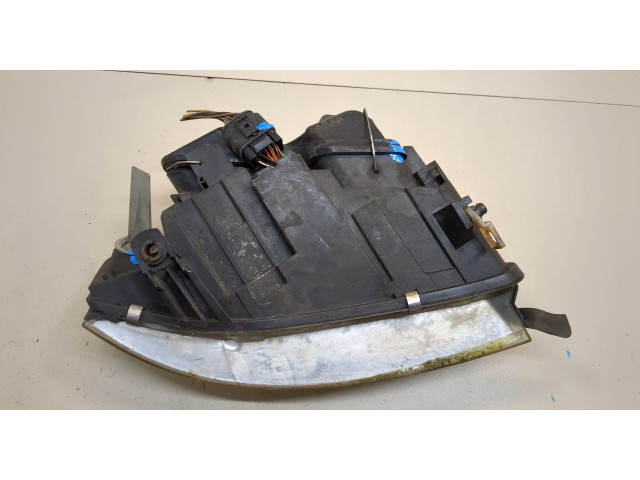 Фара передняя  Audi A6 (C5) 1997-2005 левая 