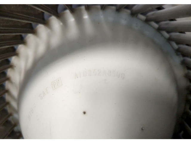 Моторчик печки  Renault Laguna 3 2009-          