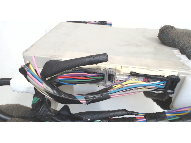 Блок комфорта  Toyota Yaris 2011-2014      82730-52F80   