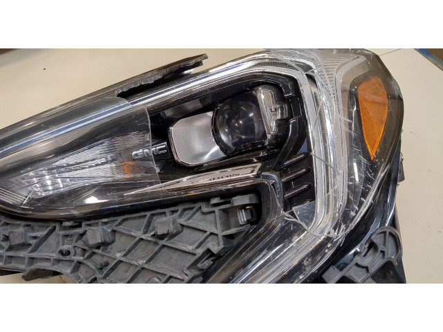 Фара передняя  GMC Terrain 2017- левая 