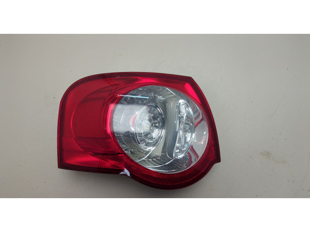 Задний фонарь          