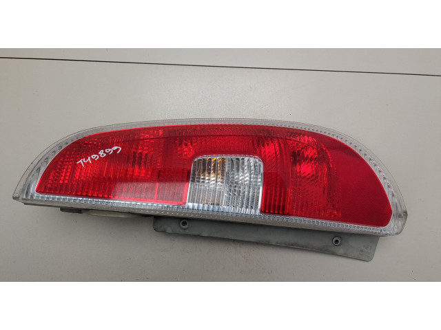 Задний фонарь          