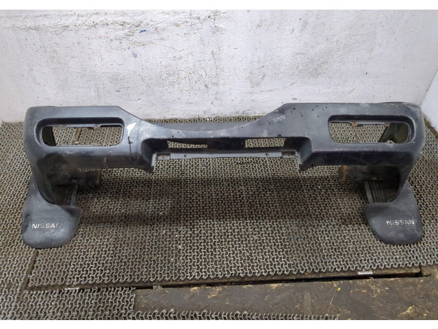 Бампер Nissan Terrano 2 1993-2006 задний 850100F000