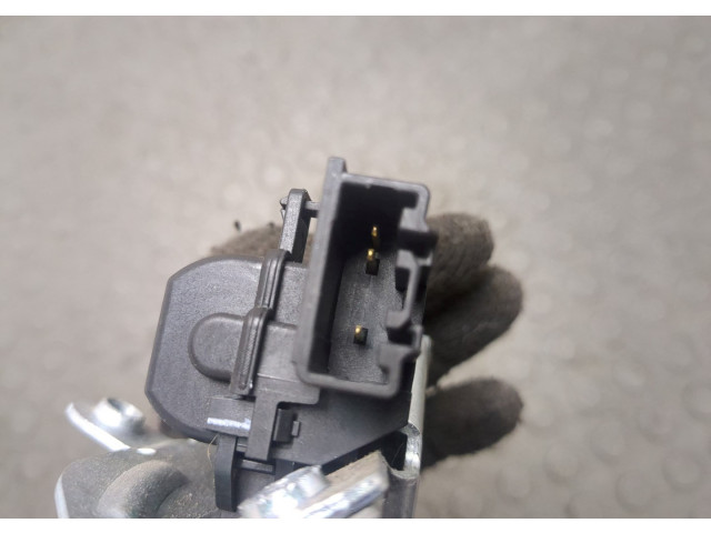 Замок багажника Ford Escape 2019-2022