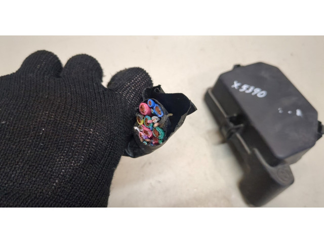 Блок предохранителей Infiniti Q50 2013-2017