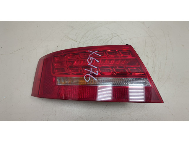 Задний фонарь 8T8945095D