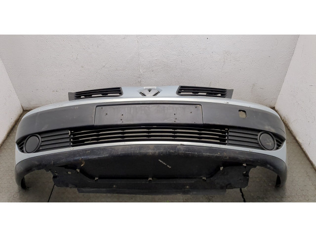 Решетка радиатора  Renault Espace 4 2002-          