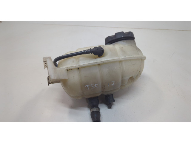 Бачок расширительный BMW 1 F20, F21 2011-2019 17137642160, 7642160