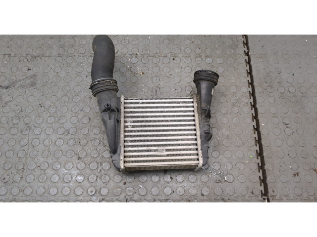 Интеркулер  Volkswagen Passat 5 2000-2005 2.5      