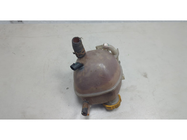 Бачок расширительный Citroen C3 picasso 2009-2017 9800777280