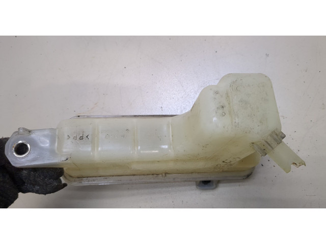 Бачок расширительный  Toyota RAV 4 2013-2015    